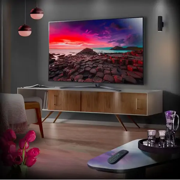 LG 65'' 4K ULTRA HD SMART TV 65UT81006LA - Image 2